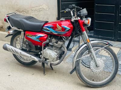 Honda 125 10/10 all ok