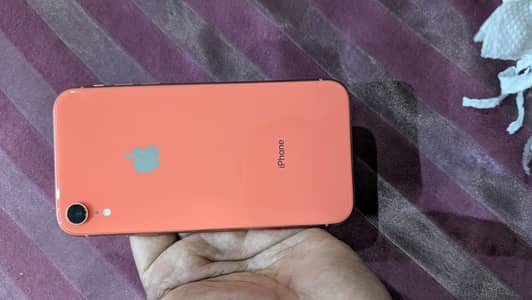 Apple iPhone XR