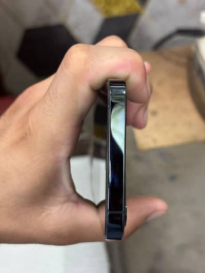 Apple iPhone 12 Pro