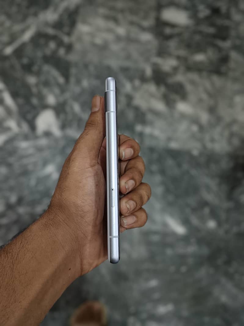 Google pixel 7a 2