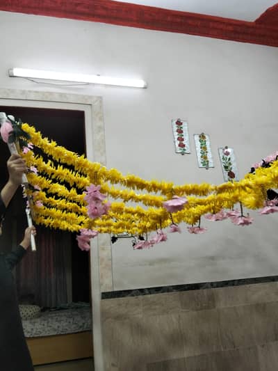 flowers for mehendi