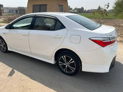 Toyota Corolla Altis 2021