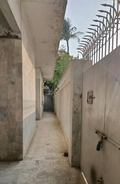House For sell in Gulshan-e-iqbal Block 18