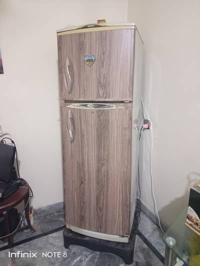 Waves Fridge