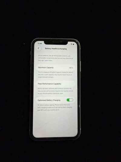 iPhone 11 64GB White 10/10 Condition Face ID Ok Battery 85% Non PTA