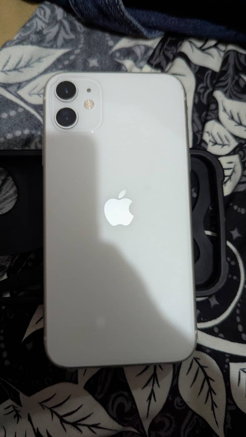 Apple iPhone 11 5