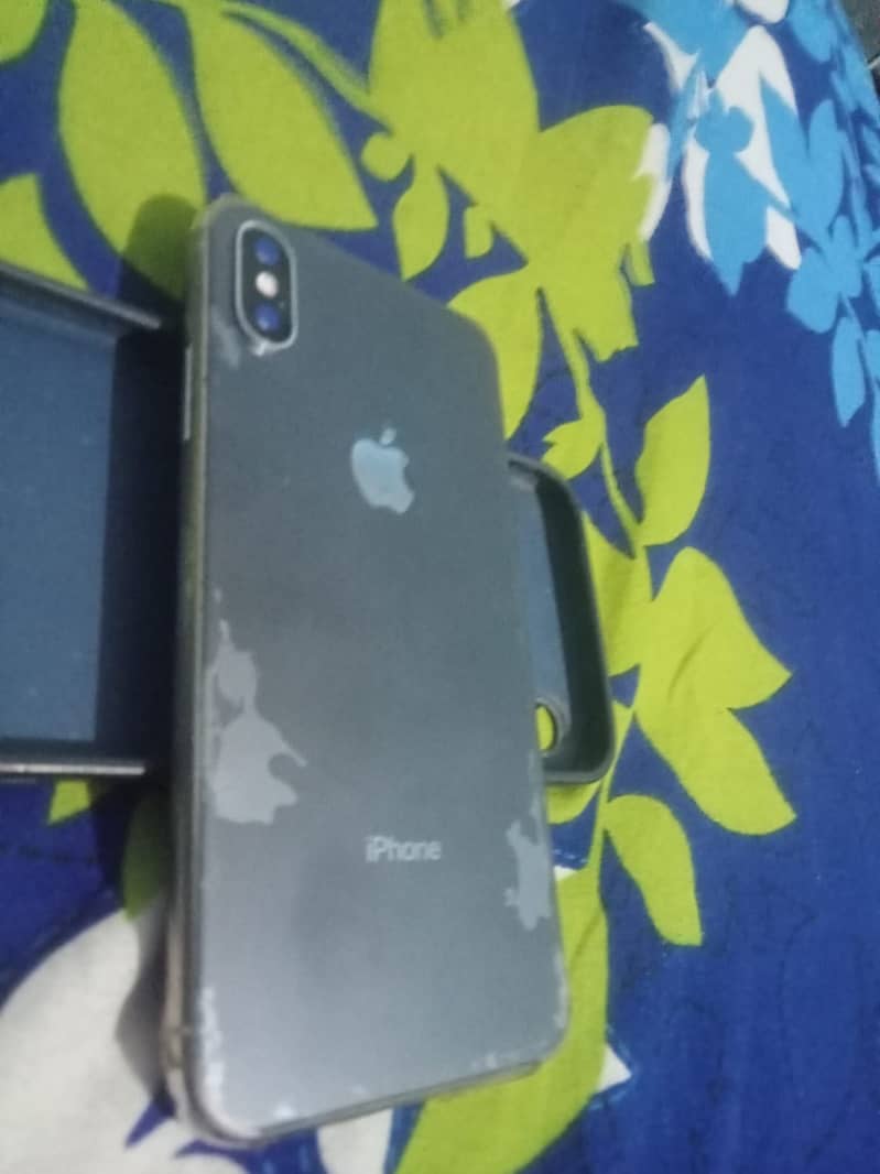 Apple iPhone X 6