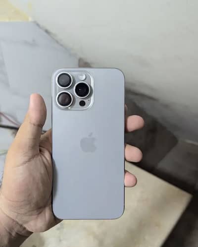 Apple iPhone 15 Pro Max