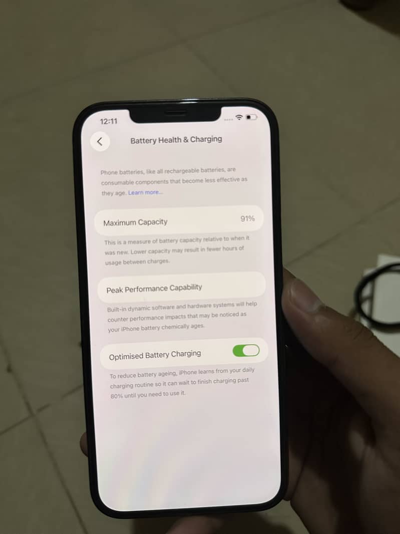 Apple iPhone 12 6