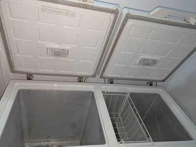 Pel Feezer/Refrigerator