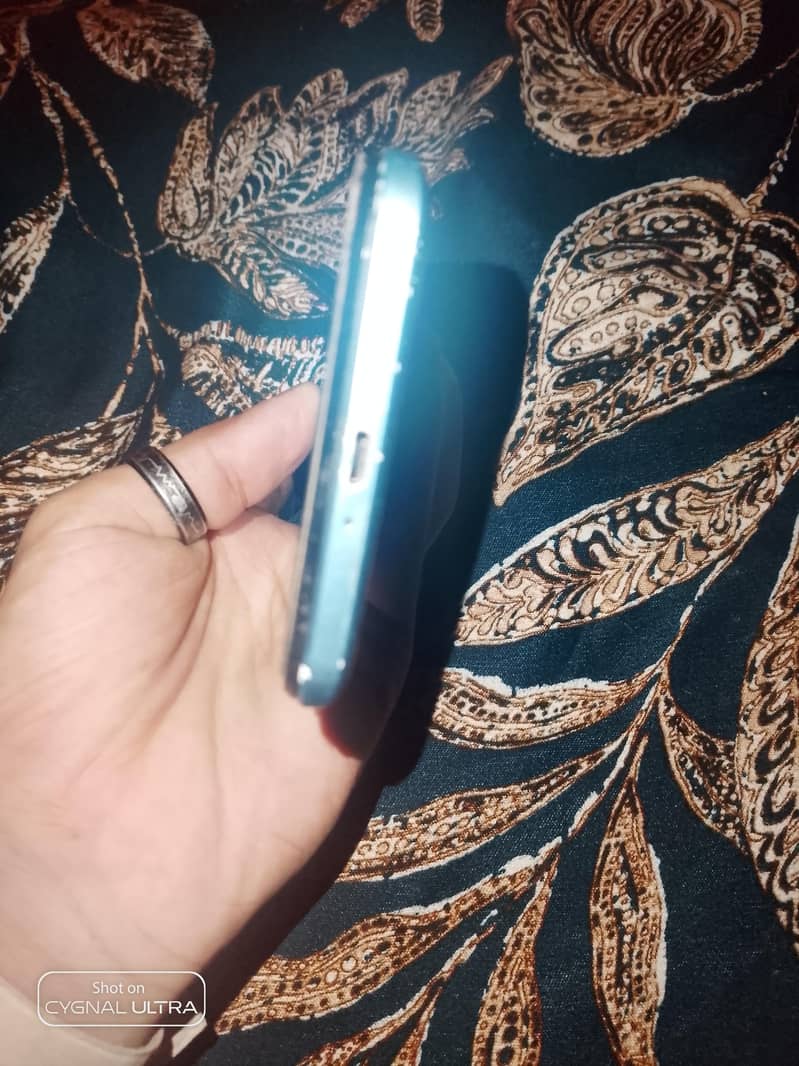 Itel A49 4