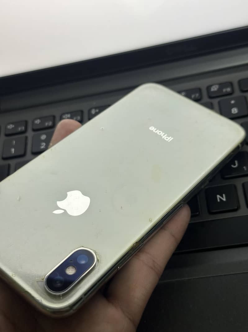 Apple iPhone X 0