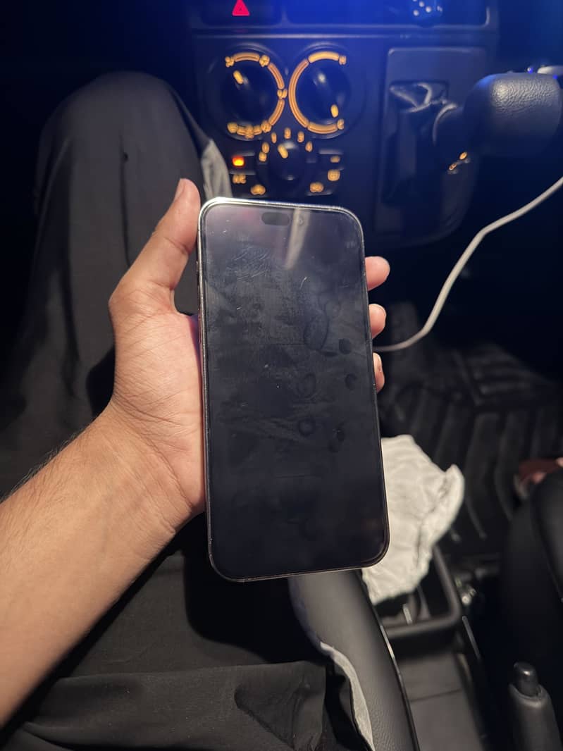 Apple iPhone 14 Pro Max 6