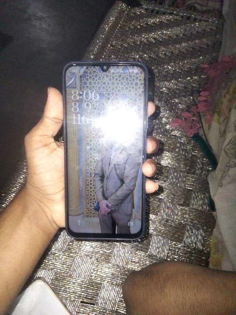 Xiaomi 15 4