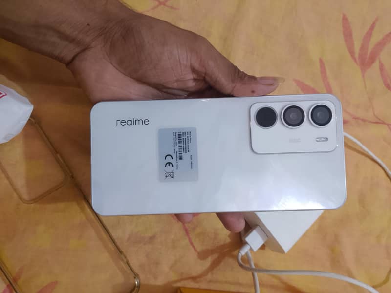 Realme C71 1