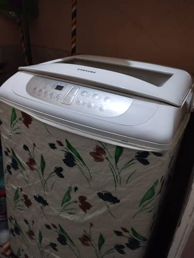 Samsung top load washing machine.