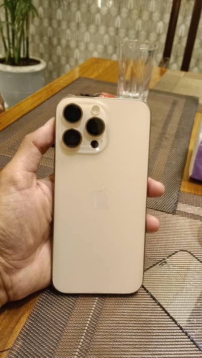 Apple iPhone 16 Pro Max 256GB Flash Deal 250k