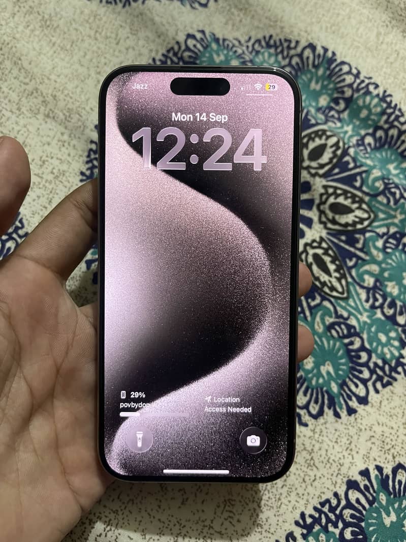 Apple iPhone 15 Pro 1