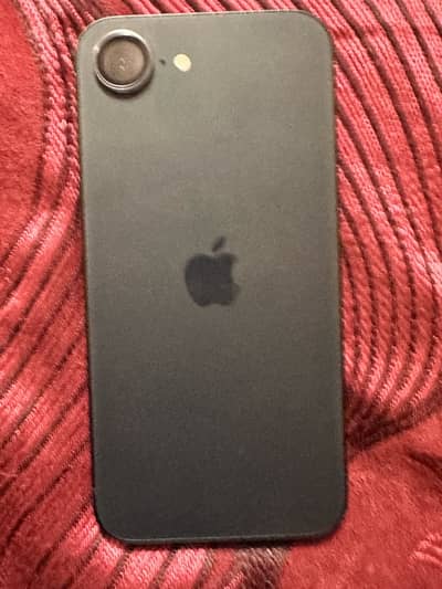 Apple iPhone 16e