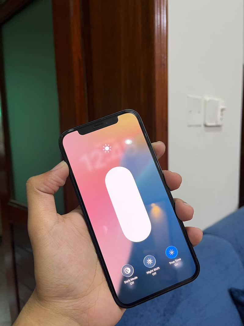 Apple iPhone 12 3