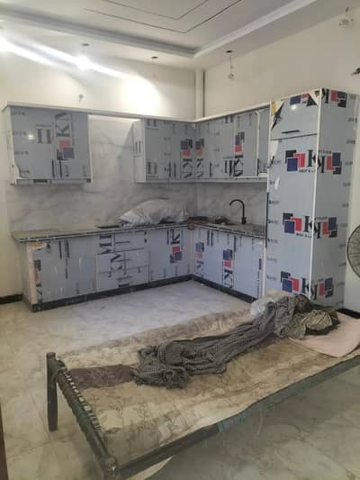 2BED DRAWING DINNING AVAILABLE FOR SALE