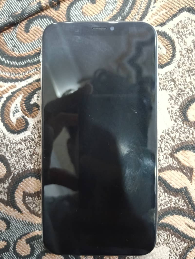 Apple iPhone X 3