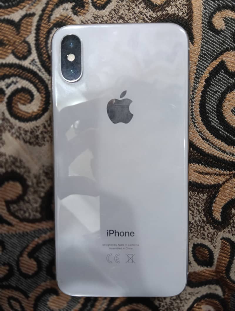 Apple iPhone X 5