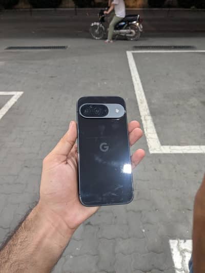 Google Pixel 9