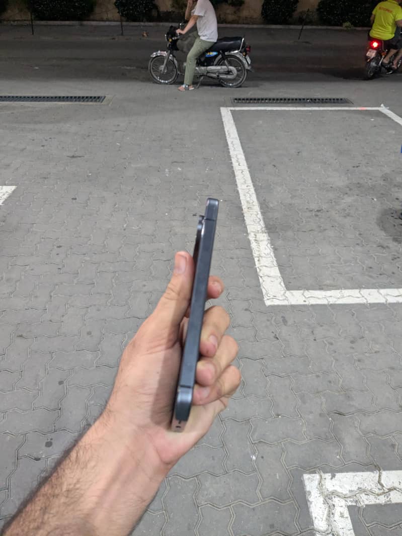 Google Pixel 9 3
