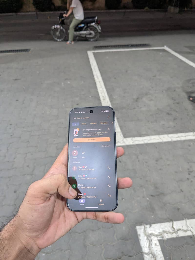 Google Pixel 9 4