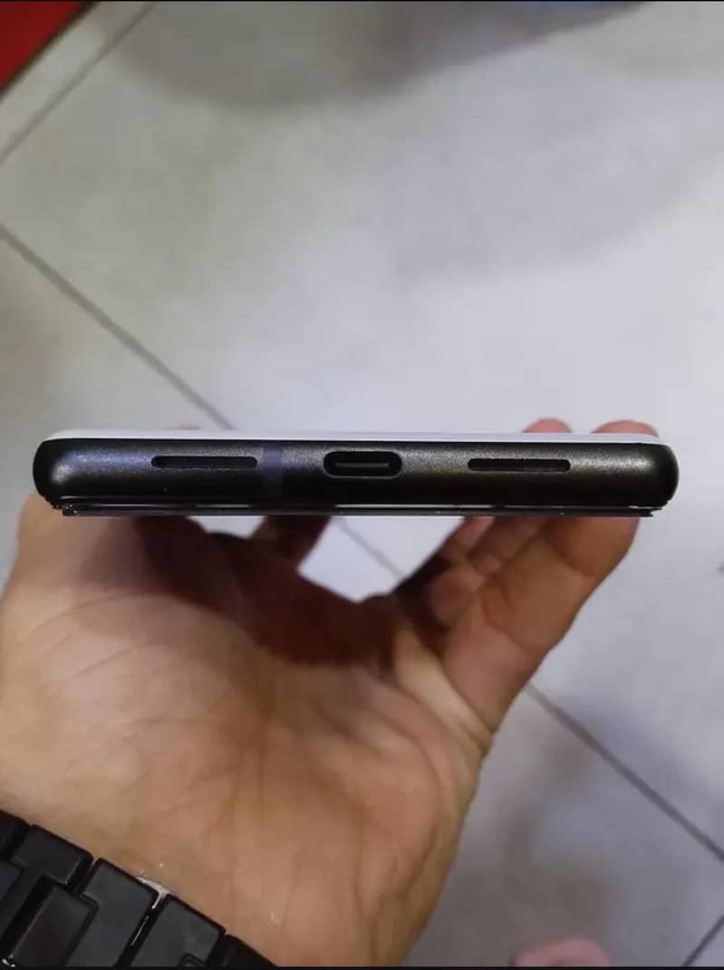 Google Pixel 6 3