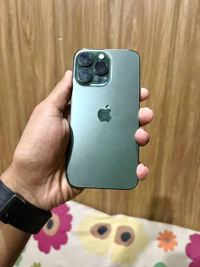 Apple iPhone 13 Pro