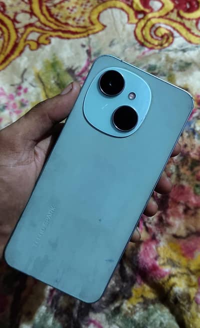 Techno spark go 1 4+4 128 gb