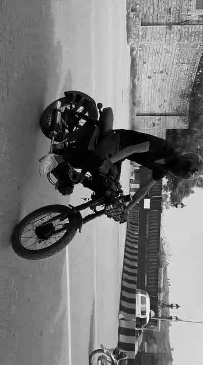 CD 70 converted into Cafe Racer