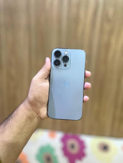 Apple iPhone 13 Pro