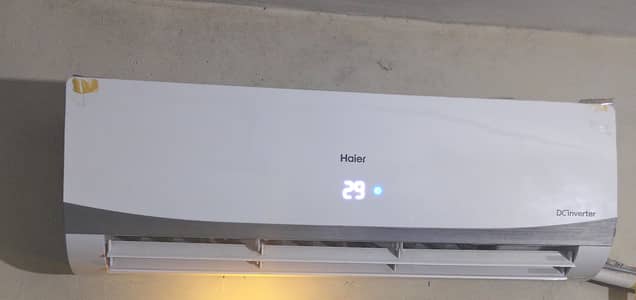 1.5 Ton Inverter AC for Sale – Excellent Condition