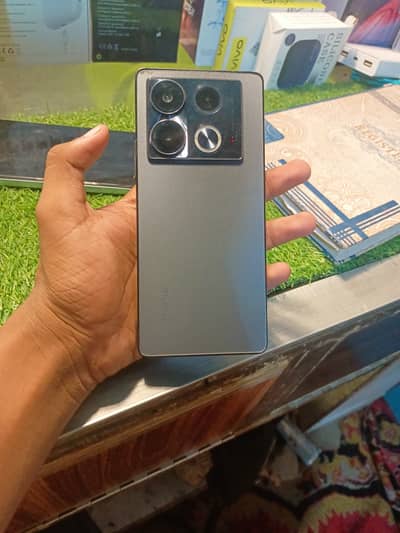 Infinix Note 40