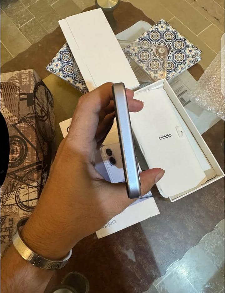 OPPO A6k 5
