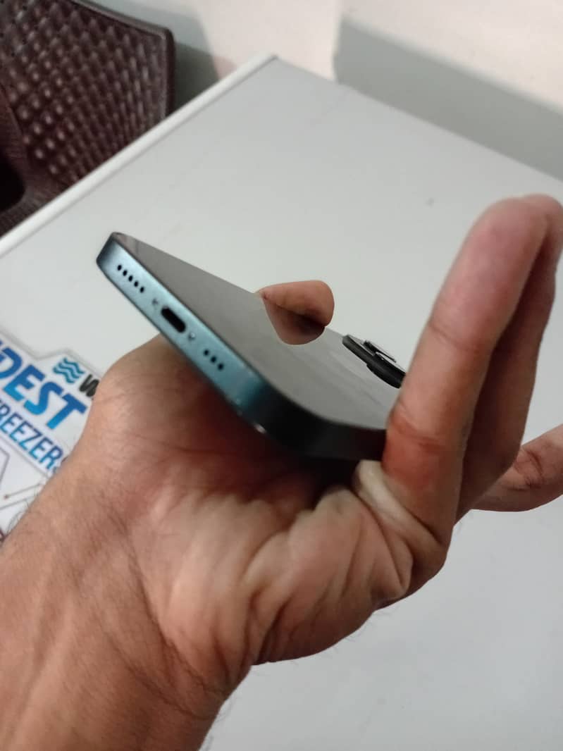 Apple iPhone 14 1