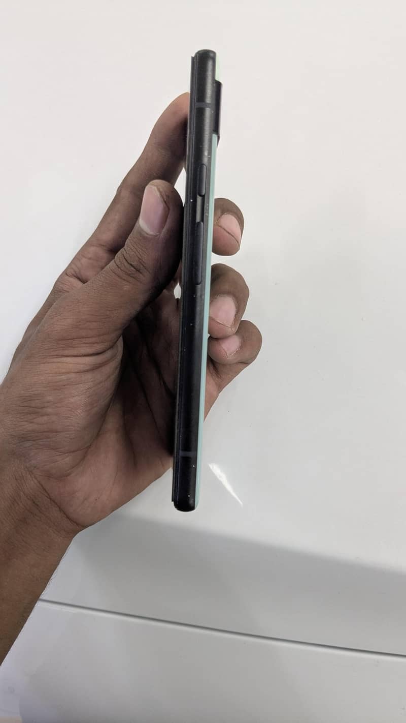 Google Pixel 6a 8