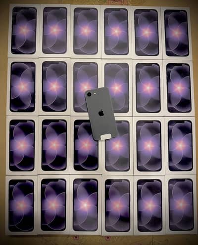 Apple iPhone 17E 256 GB Jv Box Pack Apple Active
