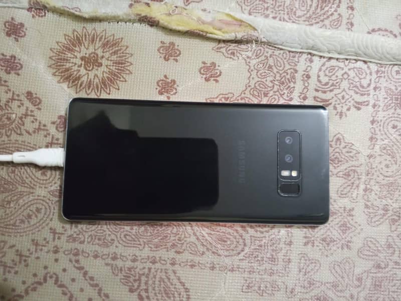 Samsung Mobile Note 8 4