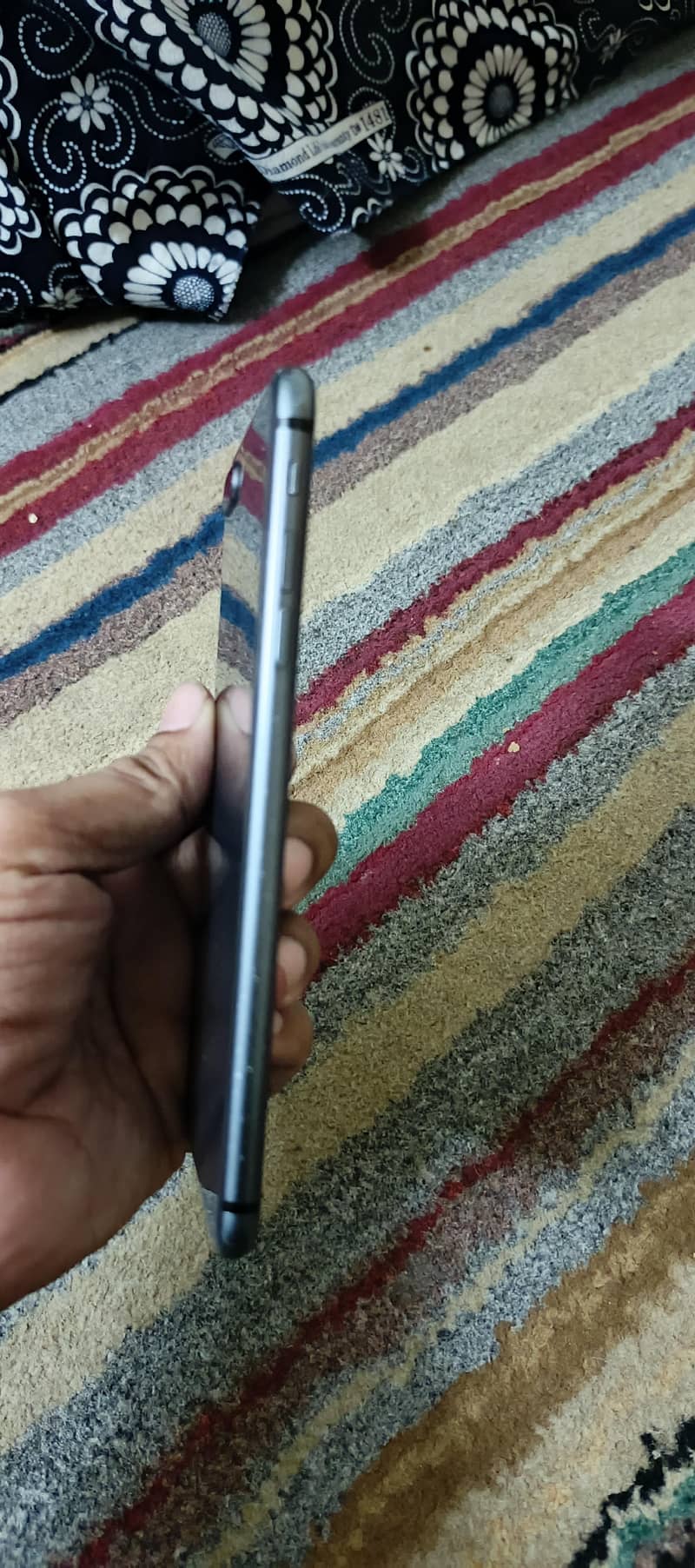 Apple iPhone 8 Plus 4