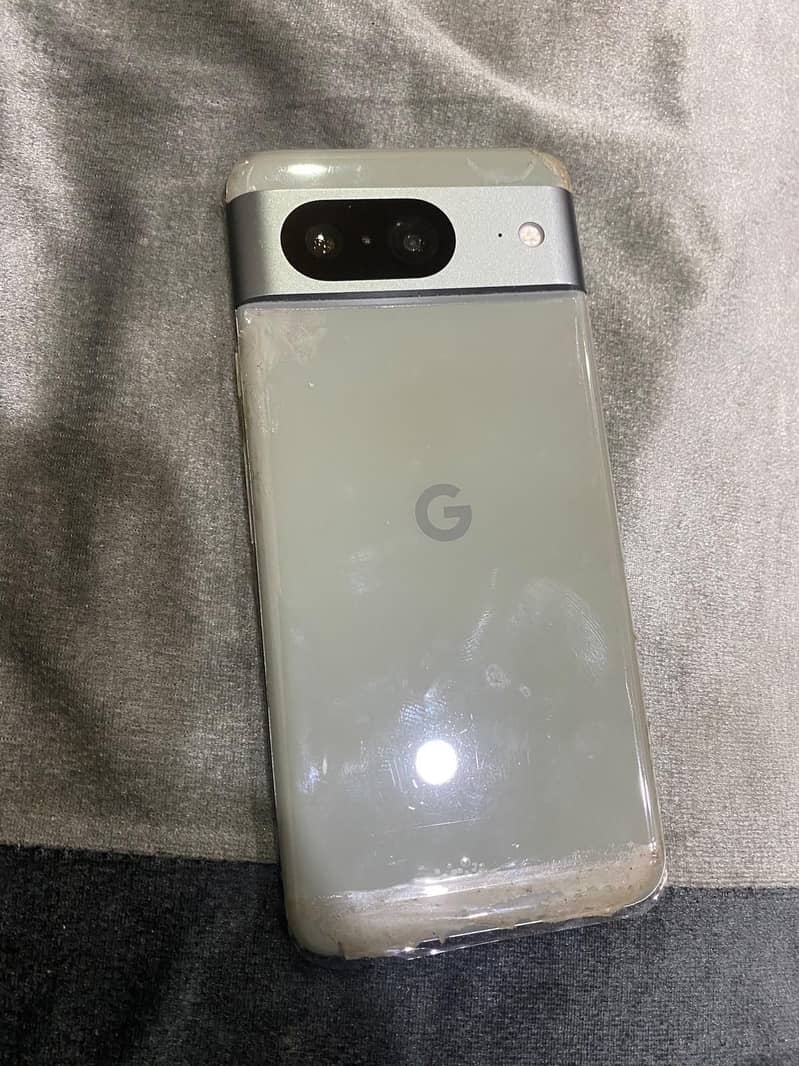 Google Pixel 8 1