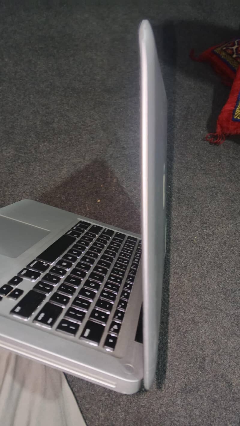 MacBook Pro 2011 model 5