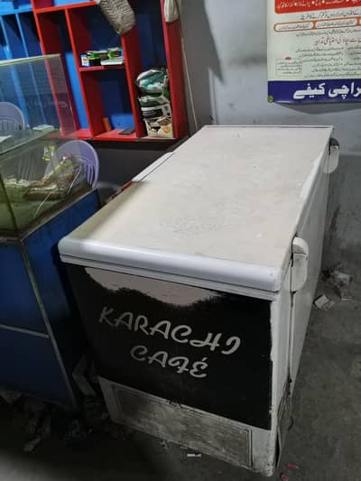 freezer for sale condition new no any fault contact O3O5152121O