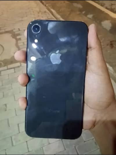 Apple iPhone XR