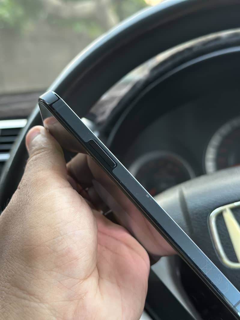 Apple iPhone 12 Pro 9