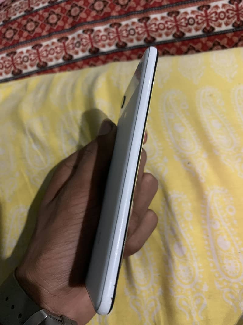 Google Pixel 3 4