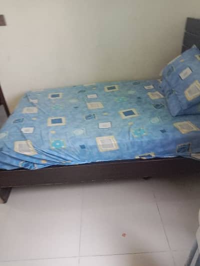 single bed for sell